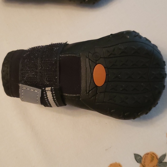 DOG BOOTIES - Picture 3 of 5